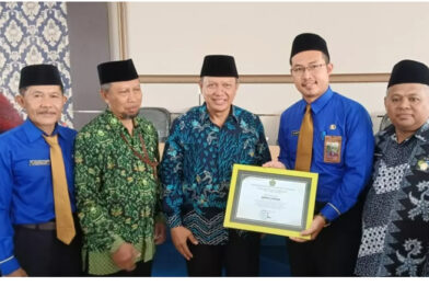 SMPN 3 Krian Raih Penghargaan School Religious Culture (SRC) dari Kemenag Sidoarjo SMPN 3 Krian Raih Penghargaan School Religious Culture (SRC) dari Kemenag Sidoarjo