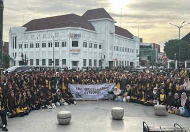 ODL Kelas VIII SMPN 3 Krian: Menelusuri Edukasi Budaya, Sains, dan Alam Yogyakarta ODL Kelas VIII SMPN 3 Krian: Menelusuri Edukasi Budaya, Sains, dan Alam Yogyakarta