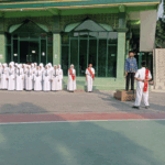 Upacara HUT ke-81 Kemerdekaan Republik Indonesia di SMPN 3 Krian