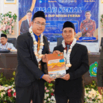 Pisah Kenal Kepala SMPN 3 Krian: Menyambut Pemimpin Baru, Mengukir Kenangan Bersama