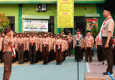 Semangat Kebersamaan dan Prestasi Warnai Keprak A’17 SMP Negeri 3 Krian Semangat Kebersamaan dan Prestasi Warnai Keprak A’17 SMP Negeri 3 Krian